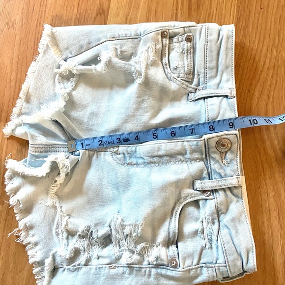 ❗️SOLD❗️American Eagle High Waisted Denim Jean Shorts - Picture 13 of 14